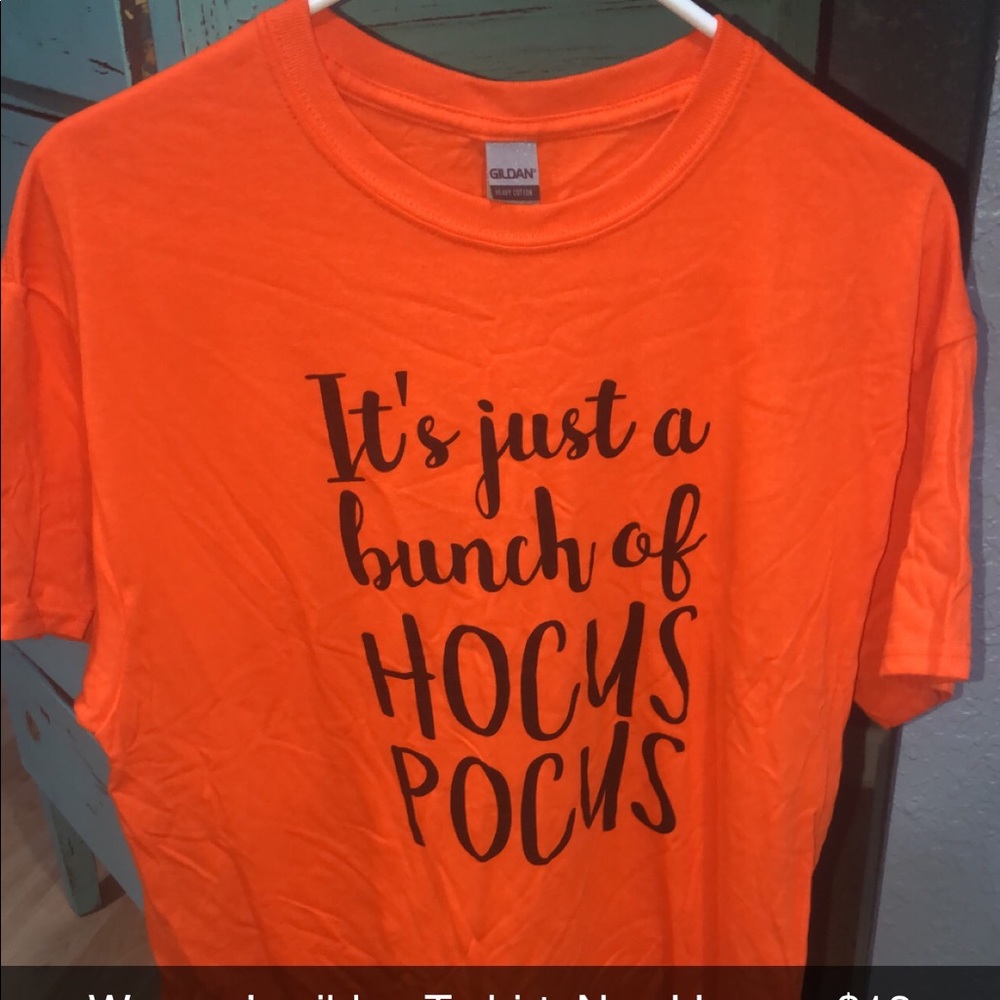 Women’s Hocus Pocus Shirt.